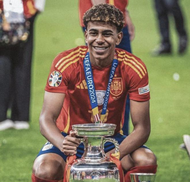 《日在校园 复刻版》开启预购：限时9折 售价157元！